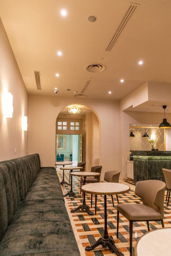 Hotel Acropole 4*