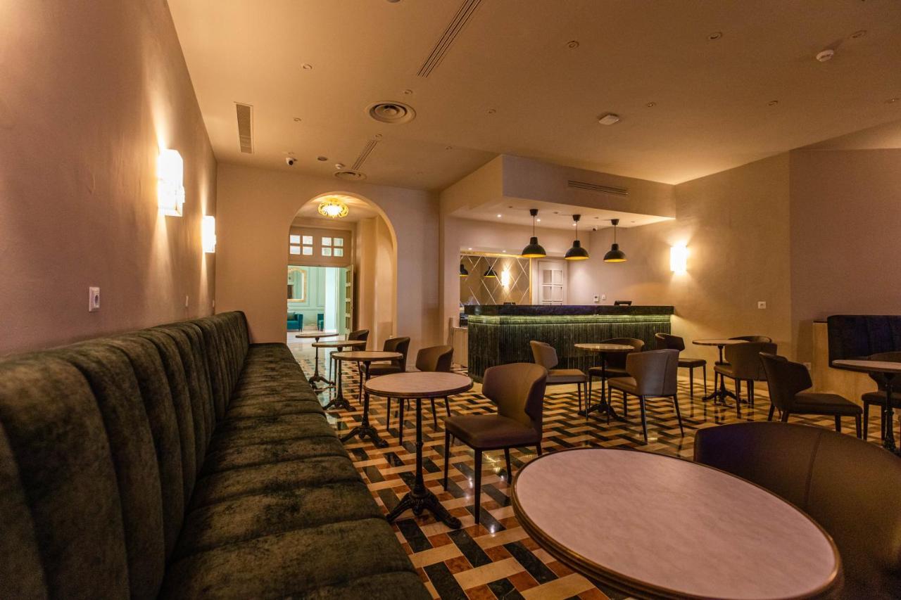 Acropole Hotel 4*