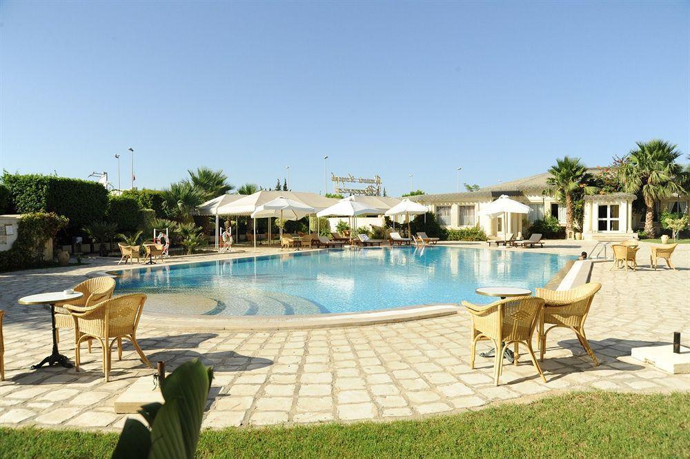 Acropole 4* Tunis